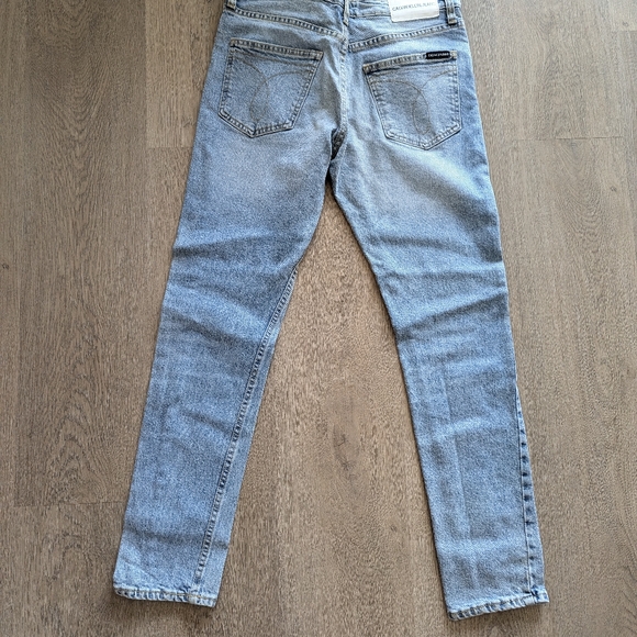 Calvin Klein Jeans - Picture 3 of 3